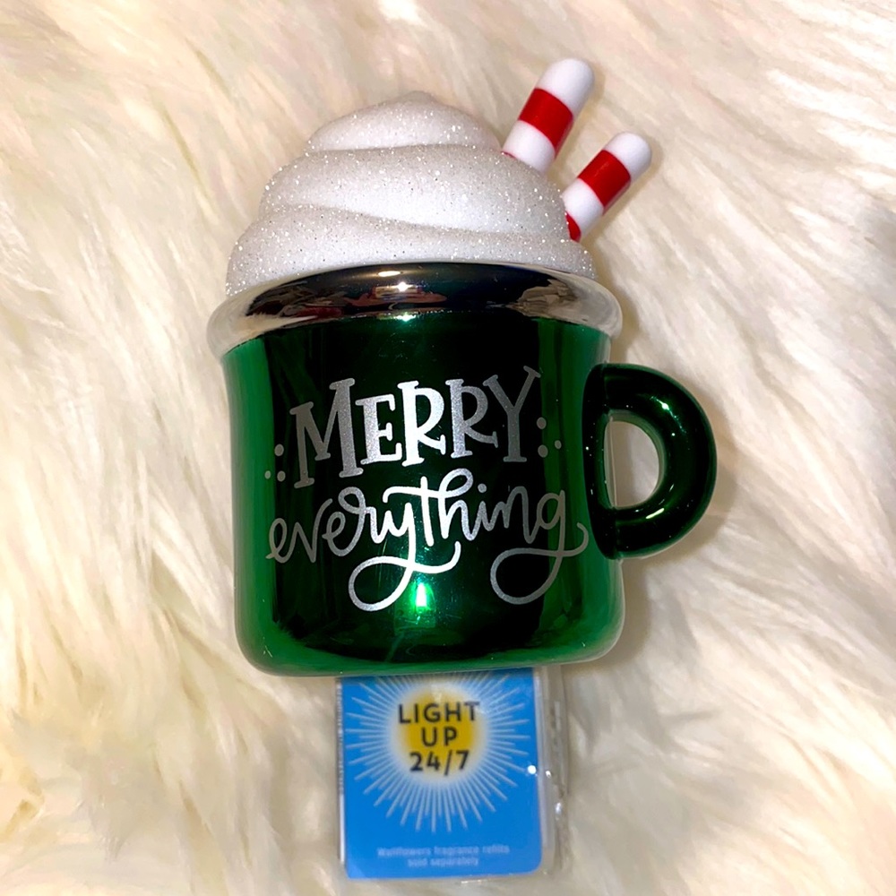 Merry Everything Wallflower Plug In Brand New
